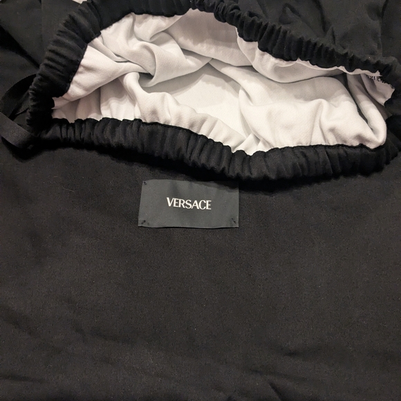 Versace Medusa Barocco Tote Bag - Picture 15 of 16